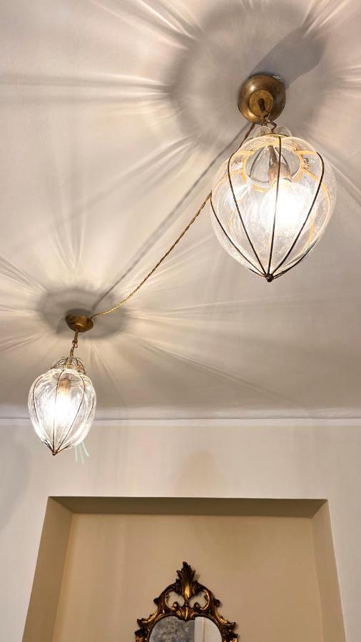 Al Bicerin Apartment, In Historical Center Of Turin Bagian luar foto