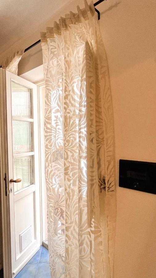 Al Bicerin Apartment, In Historical Center Of Turin Bagian luar foto