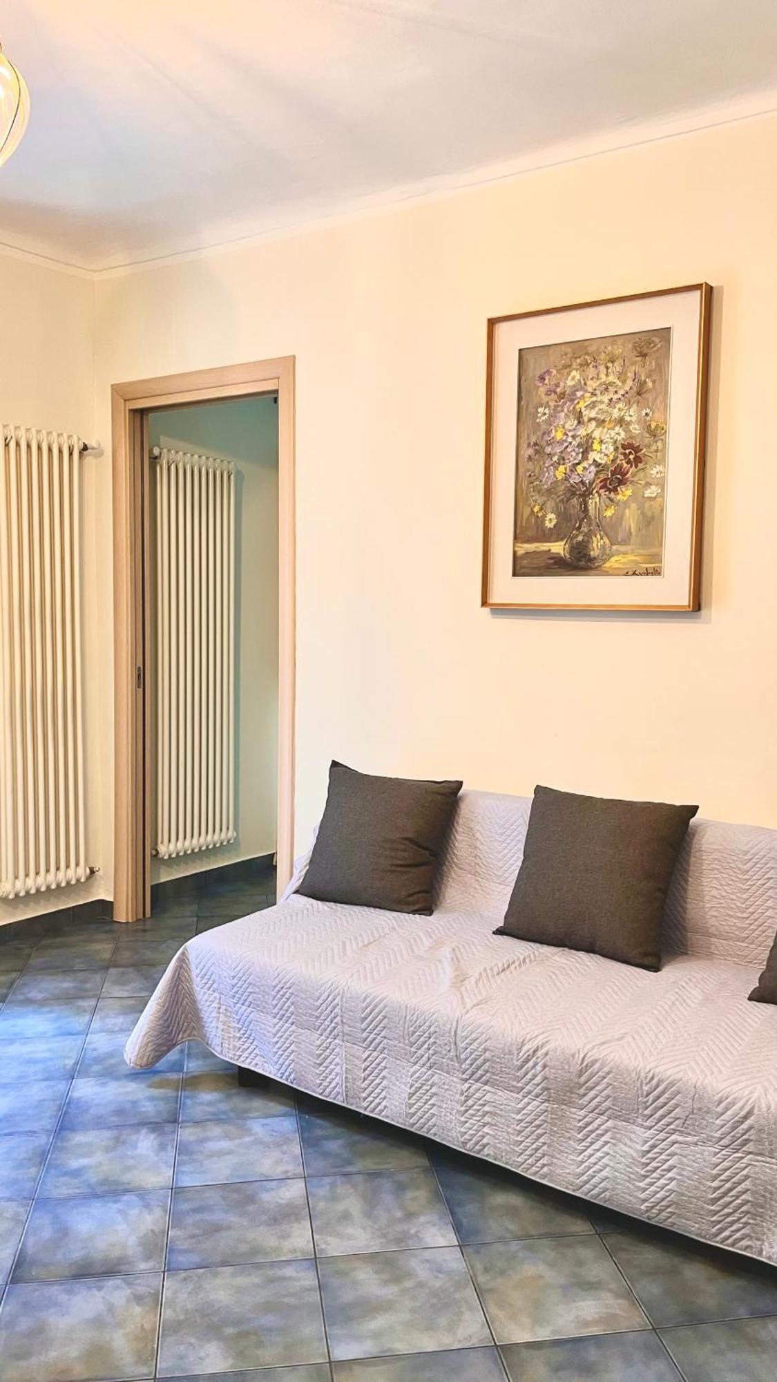Al Bicerin Apartment, In Historical Center Of Turin Bagian luar foto